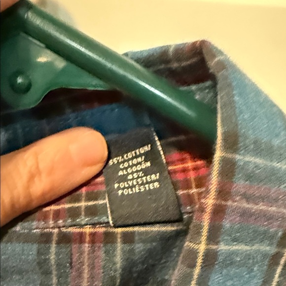 Arrow Men's Casual Plaid Button Up Long Sleeved Shirt - Red and Blue—Size Large - Picture 3 of 9